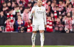 Siêu phẩm giúp Mbappe vượt qua Haaland trong cuộc đua Chiếc giày vàng