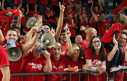 Sức mạnh từ khán đài: “Predators” tiếp lửa cho Cucine Lube Civitanova tại Modena