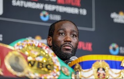 Terence Crawford bị tước danh hiệu WBC vì... nợ tiền?