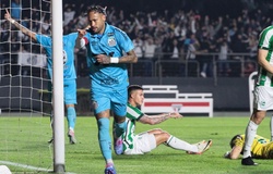 Neymar khơi lại cuộc tranh luận về việc được chọn vào đội tuyển Brazil sau hat-trick