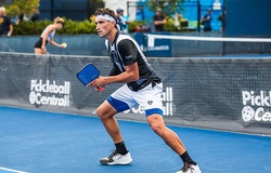 Hành trình kỳ diệu từ bờ vực tử thần đến ngôi sao Pickleball thế giới của Jay Devilliers