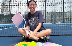 Doanh nhân 13 tuổi Singapore kiếm hơn 40 triệu/tháng nhờ bán vợt pickleball