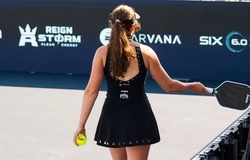 Khi một tay vợt 19 tuổi trở thành biểu tượng thời trang của pickleball