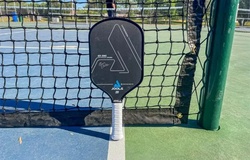 Vợt Hyperion CFS trở lại: Biểu tượng pickleball được hồi sinh