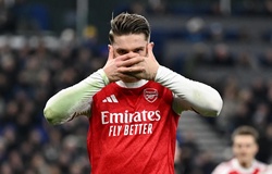 Bảng xếp hạng Ngoại hạng Anh sau khi Liverpool và Arsenal cùng thắng