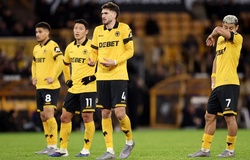 Đội bóng Anh có khởi đầu mùa giải tệ nhất lịch sử, giành ít điểm chưa từng thấy