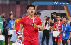 Hai cầu thủ giành HCV SEA Games 33 lọt vào Top 5 Quả bóng Vàng Việt Nam 2025