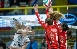 Boxing Day bùng nổ tại E-Work Arena: Chieri thắng 3-1 trước một Uyba đầy quyết tâm