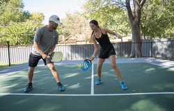 Kỹ thuật Lob tấn công trong pickleball: Khi nào nên sử dụng?