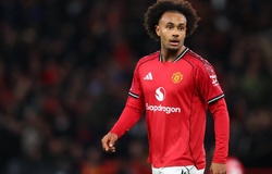 Tiền đạo thất sủng Zirkzee đồng ý rời MU với giá 35 triệu bảng vào tháng 1