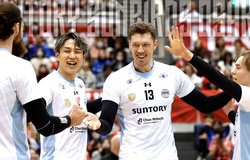 Suntory Sunbirds giành ngôi đầu bảng, tạo khoảng cách tại SV League Nhật Bản