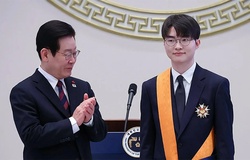 LMHT: Faker trở thành VĐV Esports đầu tiên nhận huân chương thể thao cao quý nhất Hàn Quốc