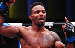 Demetrious Johnson chỉ trích UFC khi Lerone Murphy không được tranh đai