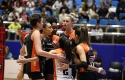 Eczacıbaşı Dynavit chuẩn bị chạm trán Vero Volley trên sân nhà