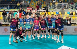 Perugia giành chiến thắng kịch tính 3-2 trước nhà vô địch Tây Ban Nha tại Las Palmas