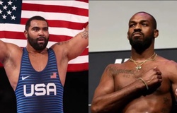 Brendan Schaub cảnh báo Gable Steveson khi chọn Jon Jones làm người dẫn đường