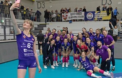 Developres Rzeszów vượt ải Schwerin trong trận cầu nghẹt thở kéo dài gần 140 phút