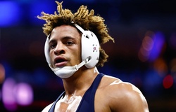 Nhà vô địch NCAA hạng nặng Greg Kerkvliet chính thức hướng sang MMA