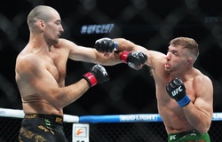 Sean Strickland tố UFC gây áp lực tái đấu Dricus du Plessis dù anh gãy vai