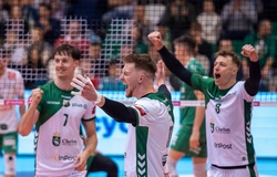 Chelm gây sốc tại PlusLiga, Lublin sụp đổ trên sân nhà