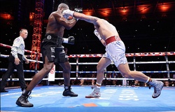 Nhà vô địch tuyệt đối boxing hạng nặng thế giới Oleksandr Usyk nhận giải "Cú đấm knock-out của năm"