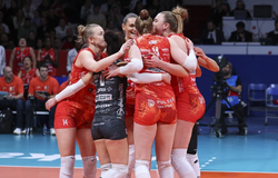 Đội bóng số 1 nước Ý tiếp tục thăng hoa, sớm giành vé tứ kết CEV Champions League