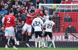 Không phải Arsenal, MU mới là đội ghi bàn tốt nhất từ tình huống cố định