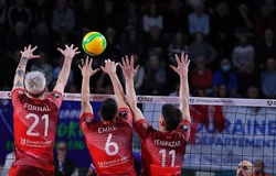 Đại diện Thổ Nhĩ Kỳ toàn thắng, giành vé tứ kết Champions League sớm 1 vòng đấu