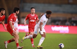 HLV Mauro Jeronimo: "V.League ít bóng sống hơn quốc tế, Xuân Son chịu thiệt"