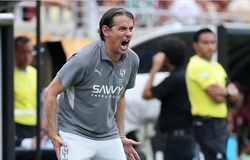 Simone Inzaghi trải qua cơn ác mộng ở Saudi Arabia, với nguy cơ bị sa thải