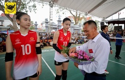 Binh Chủng Thông Tin nhận thưởng khủng sau chức vô địch bóng chuyền hội làng Quan Độ