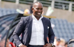 Huyền thoại MU từ chức sau khi từ chối giảm lương vì không giành vé dự World Cup