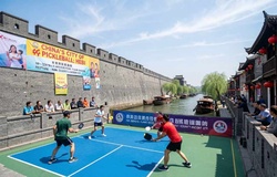 Khi thành cổ nghìn năm tuổi trở thành trung tâm pickleball sôi động của thế giới