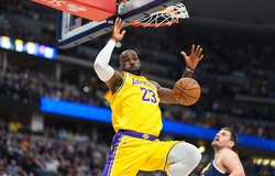 LeBron James chấn thương ngay thời điểm nhạy cảm, Los Angeles Lakers có nên lo lắng trước NBA Playoffs?