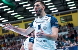 Warszawa loại ông lớn nước Ý, giành vé tứ kết Champions League