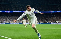 Valverde lập hat-trick như Mbappe, Real Madrid vùi dập Man City