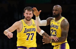 HLV trưởng Los Angeles Lakers: "Không ai ở NBA chơi hay hơn Luka Doncic lúc này"