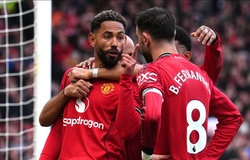 Kỷ lục của David Beckham tồn tại 26 năm với Man Utd đã bị Bruno Fernandes phá vỡ