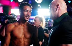 Nhận thưởng tiền tỷ, Marwan Rahiki xót xa vì khiến đối thủ vỡ xương hàm tại UFC Fight Night 269