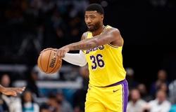 Sự thật rùng rợn: Marcus Smart từng thi đấu tại NBA suốt 6 năm với mảnh kính găm trong tay