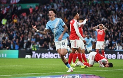 Cầu thủ 21 tuổi giúp Man City chấm dứt hy vọng giành cú ăn bốn của Arsenal
