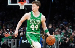 "Chạy sô" 2 trận NBA 1 ngày, chàng lính mới vô danh khắc tên vào lịch sử Boston Celtics