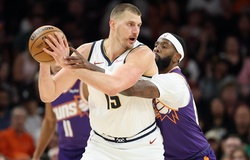 Ba lần giành MVP NBA, Nikola Jokic vẫn trăn trở vì chưa biết cách... quát tháo đồng đội