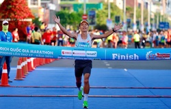 Nguyên Thanh và Hồng Lệ giành những tấm HCV Đại hội Thể thao toàn quốc đầu tiên 