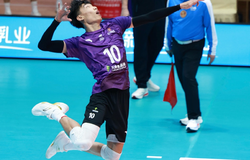 Sau Rivan Nurmulki, Thể Công Tân Cảng bổ sung ngoại binh Trung Quốc Zhihong Xue