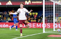 Victor Munoz thăng tiến chóng mặt từ Real Madrid đến tuyển Tây Ban Nha trong chưa đầy một năm