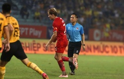 V.League và bài toán trọng tài: Sai một ly, mất niềm tin