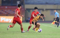 “Bão thẻ phạt” càn quét V.League: 17 cái tên vắng mặt ở vòng 19