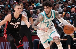 LaMelo Ball sắm vai người hùng, Charlotte Hornets tiễn Miami Heat rời khỏi vòng NBA Play-In