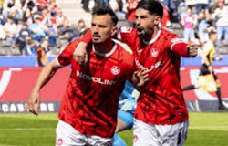 Nhận định, soi kèo Holstein Kiel vs Kaiserslautern: Thế trận cân bằng